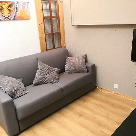 Studio Non Dispo, Ne Pas Reserver Apartment